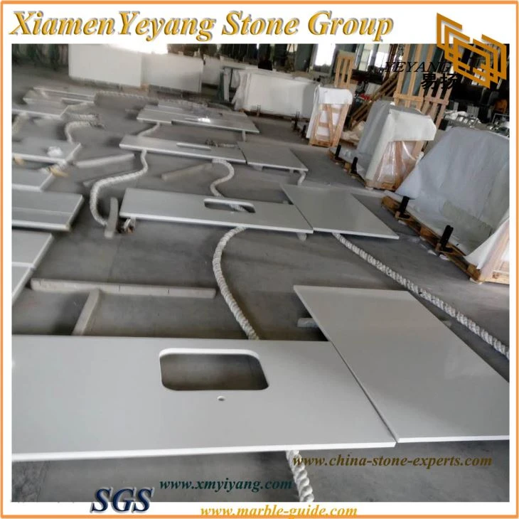 Super White Quartz Kitchen Counterotps and Bathroom Vanity Tops
